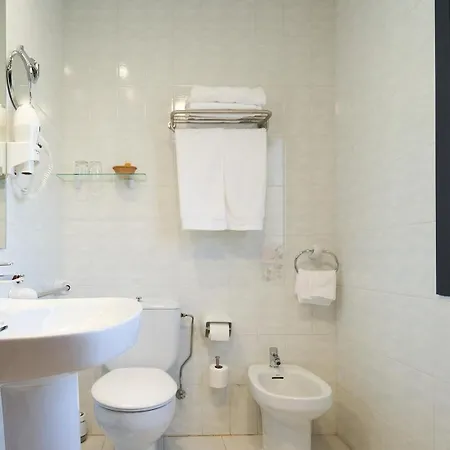 Prado Viejo Hotell 2*